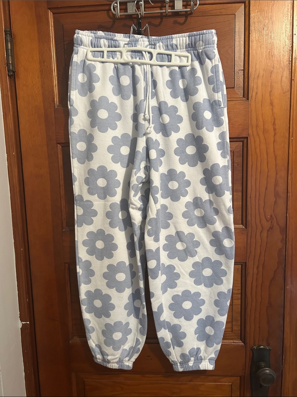 PacSun Kids Blue & White Daisy Print Pajama Bottoms